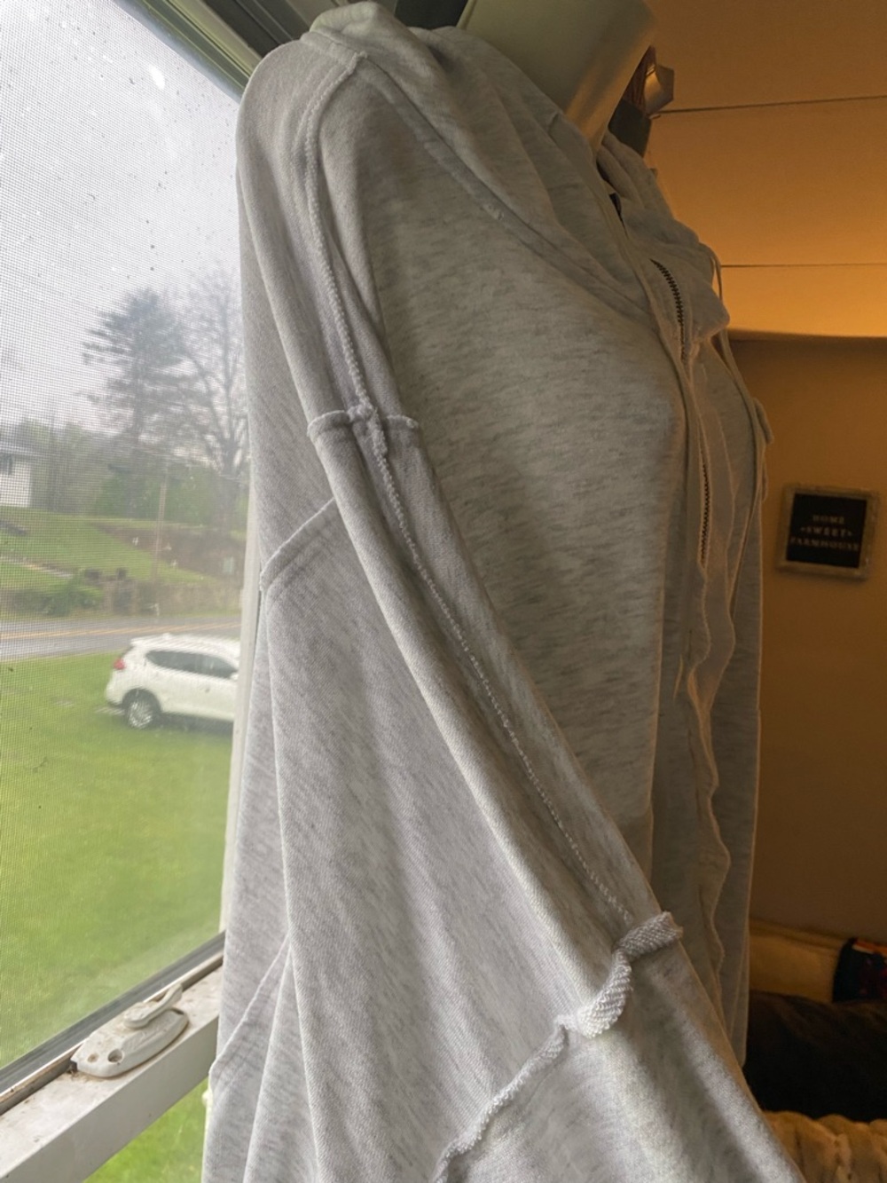 Bucket List light Gray oversized Ruffle Zip Hoodie with Drawstrings! Medium! - Picture 8 of 14